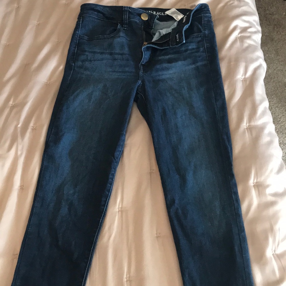 AE High Waisted Jeans